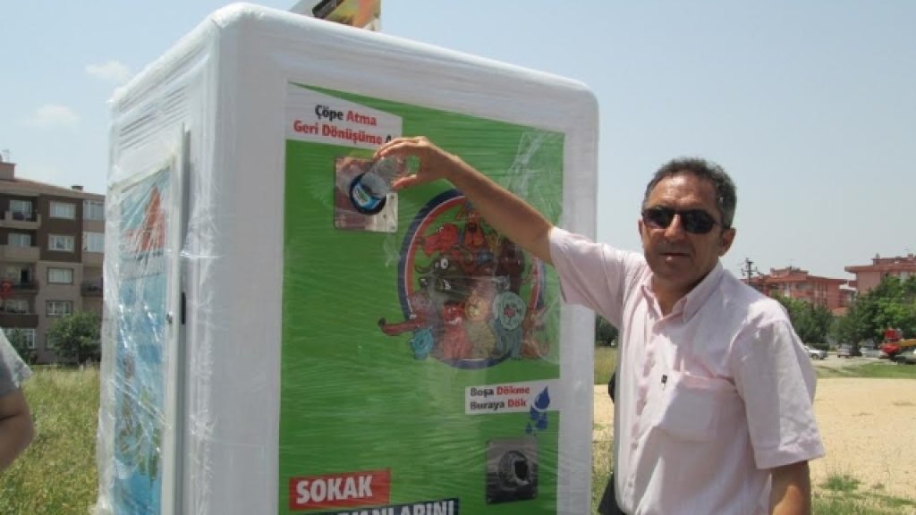 nilufer-de-sokak-hayvanlarina-donusumlu-besle-6185095_o