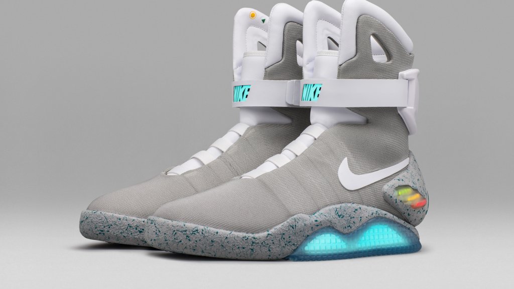 nike-mag-hed-2016