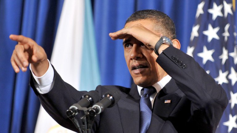 Американският президент Барак Обама се взира напред в бъдещето, опитвайки се да види там един безядрен свят