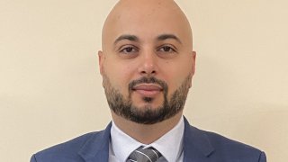 Според новия шеф на дружеството причината за това са апетитни имоти