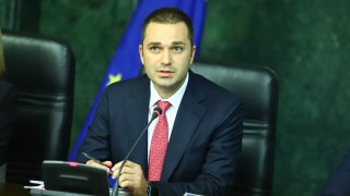 15 души са с обвинения - 7 са участвали в групата, а други 15 са ѝ помагали