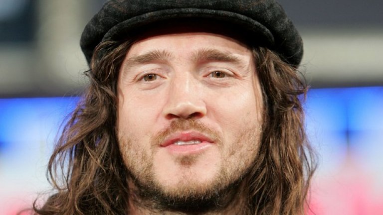 Фрушанте продължава да експериментира с електронната музика