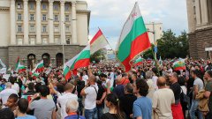 Протестна мрежа даде "престъпна група Пеевски" на държавното обвинение