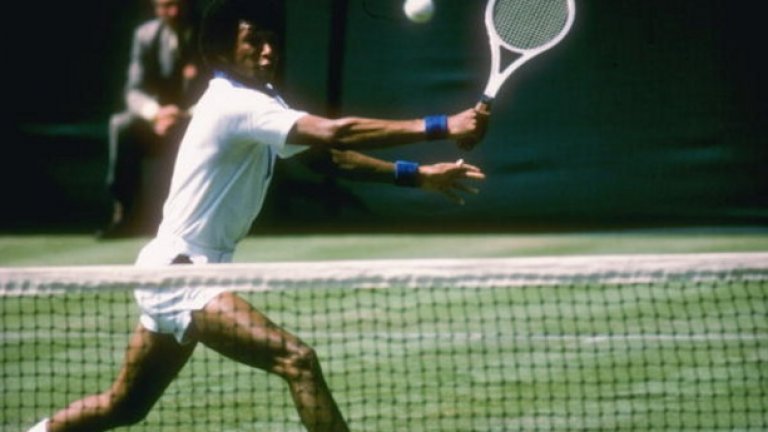 Само за 2 часа способният да спечели всичко Конърс е победен с 6-1 6-1 5-7 6-4