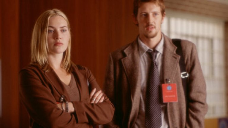 Кейт Уинслет в ролята на Бетси Блум, млада журналистка в търсене на справедливост във филма на Алън Паркър "Животът на Дейвид Гейл" от 2003-а година.