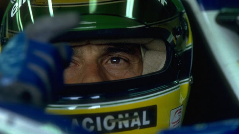 Последният близък кадър на Сена в болида - 1 май 1994 г, минута преди старта на Гран при на Сан Марино. 