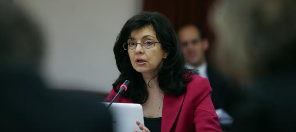 Меглена Кунева става силов вицепремиер