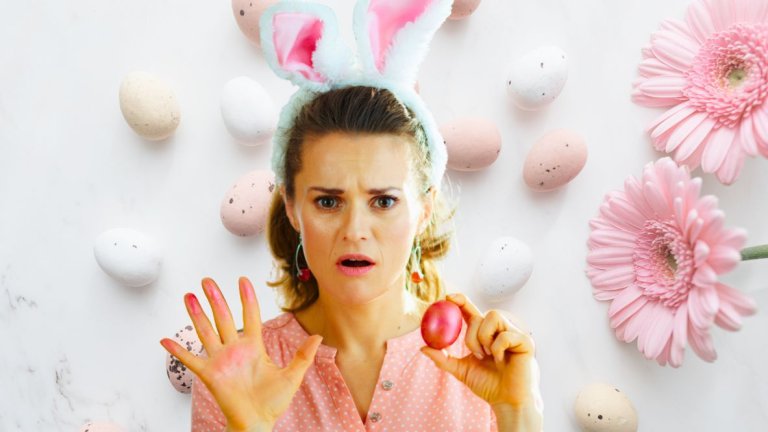 Ще боядисаме малко яйца? Аха, да...