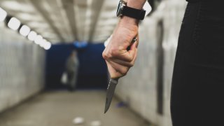 Младият мъж е крещял "Аллаху Акбар" по време на атаката