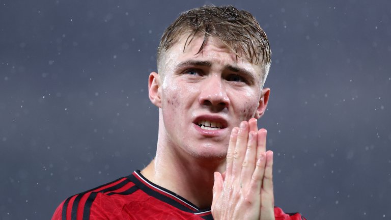 Контузи се голмайсторът на Юнайтед