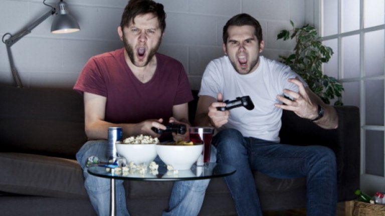 2. Късметлията. Мачкали сте го през цялото време и имате 15 отправени точни удара по противниковата врата, докато той едва минава центъра. Накрая тръгва на отчаян самостоятелен рейд с най-бързия от отбора си и отправя безнадежден удар, който обаче влиза във вратата, и накрая ви бие 1:0. После разказва на приятели, на комшията и на майка си, която никакви идея си няма какво е FIFA.