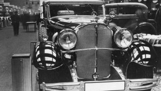Какво се случва с лимузините на Хитлер след войната – една изключителна инвестиция за милиони долари