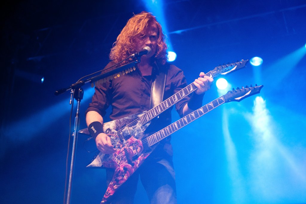 Megadeth

Фронтменът и лидер Дейв Мъстейн е събрал цялата банда в домашното си студио в Нешвил.
Там се осъществяват записите на 18-те песни от 16-тия студиен албум на траш метъл легендите. В средата на юни МегаДейв разкри, че барабаните и бас партиите вече са завършени.
Мъстейн направи и голяма реклама на новото издание, като обяви, че според него то директно влиза в топ 5 на албумите на Megadeth. Басистът Дейвид Елефсън пък го сравни с класиката от 1992 г. Countdown to Extinction. Така че заявката е сериозна и остава Megadeth да доведат проекта докрай.

Дата на излизане: неизвестна