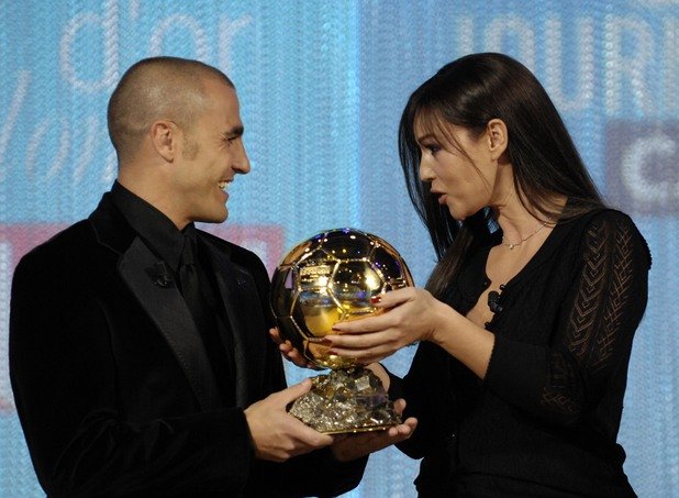 2006 - Фабио Канаваро, Ювентус
След като изведе Италия до световната титла през 2006 г. като капитан, прекара 3 сезона в Реал. Завърна се за кратко в Юве, след което пое към Ал Ахли. Започна кариера като треньор и сега е наставник на китайския Тянцзин.