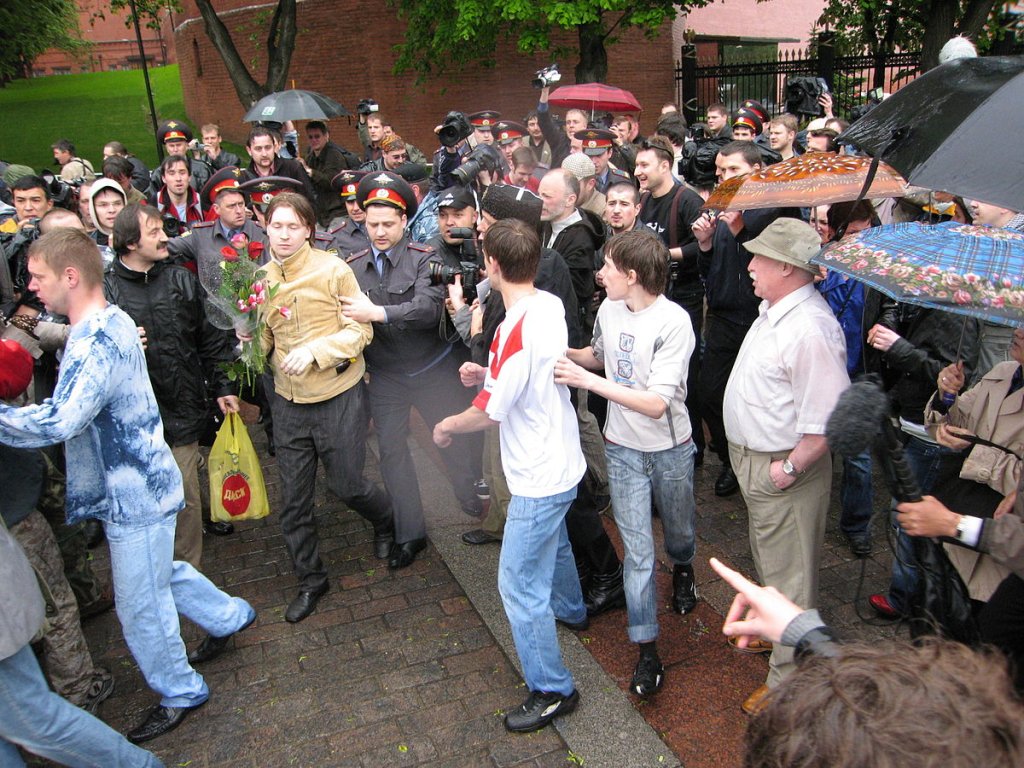 1200px-Nikolaialekseevmoscowpride06