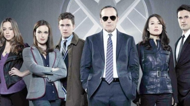 „Готъм" е отговорът на Fox на сериала на ABC Agents of SHIELD („Агентите на ЩИТ"), базиран на комиксите на Marvel. Той започна излъчването си с голям успех преди година, а тази есен стартира вторият му сезон