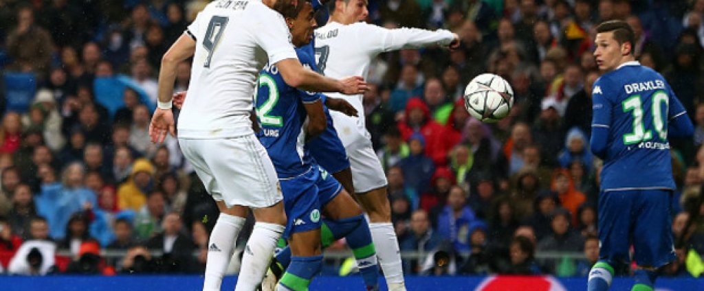 2. Волфсбург не издържа
Доказа се очакваното – победата на „вълците” в първия мач бе нищо повече от изненада. Волфсбург бе напълно неутрализиран на „Бернабеу”. Гостите имаха един-единствен удар отдалече в реванша и с абсолютно нищо друго не застраши вратата на Кейлор Навас. Но сезонът ще бъде паметен за „вълците” – за първи път излязоха от групите на Шампионската лига и стигнаха до четвъртфиналите.