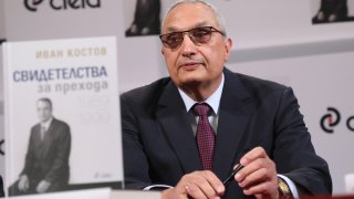 Иван Костов: Демокрацията, която няма свои защитници, загива