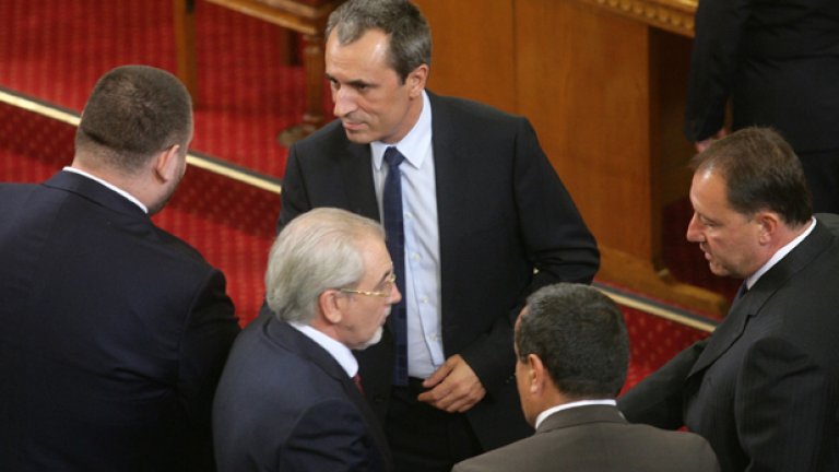 Парите на политиците – по документи