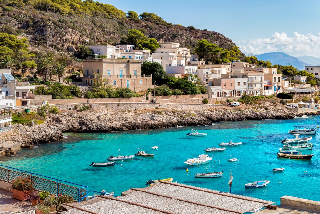 Малки италиански острови търсят своите туристи
