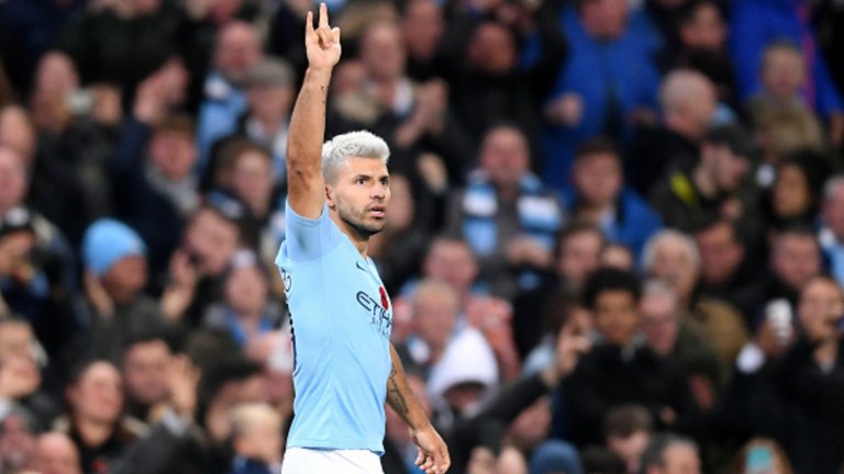 Агуеро отбеляза втория гол за Сити.