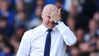 Шон Дайш се бори да спаси Евертън от изпадане, но май до последно няма да знае на кое място се намира и колко точки е събрал