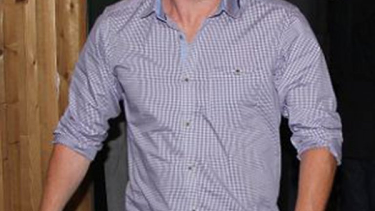 На Скоулси най му личи...