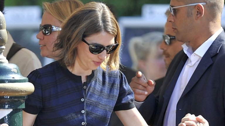 Филмът на София Копола - "Някъде", спечели "Златен лъв" във Венеция и понастоящем прави световния си кинодебют