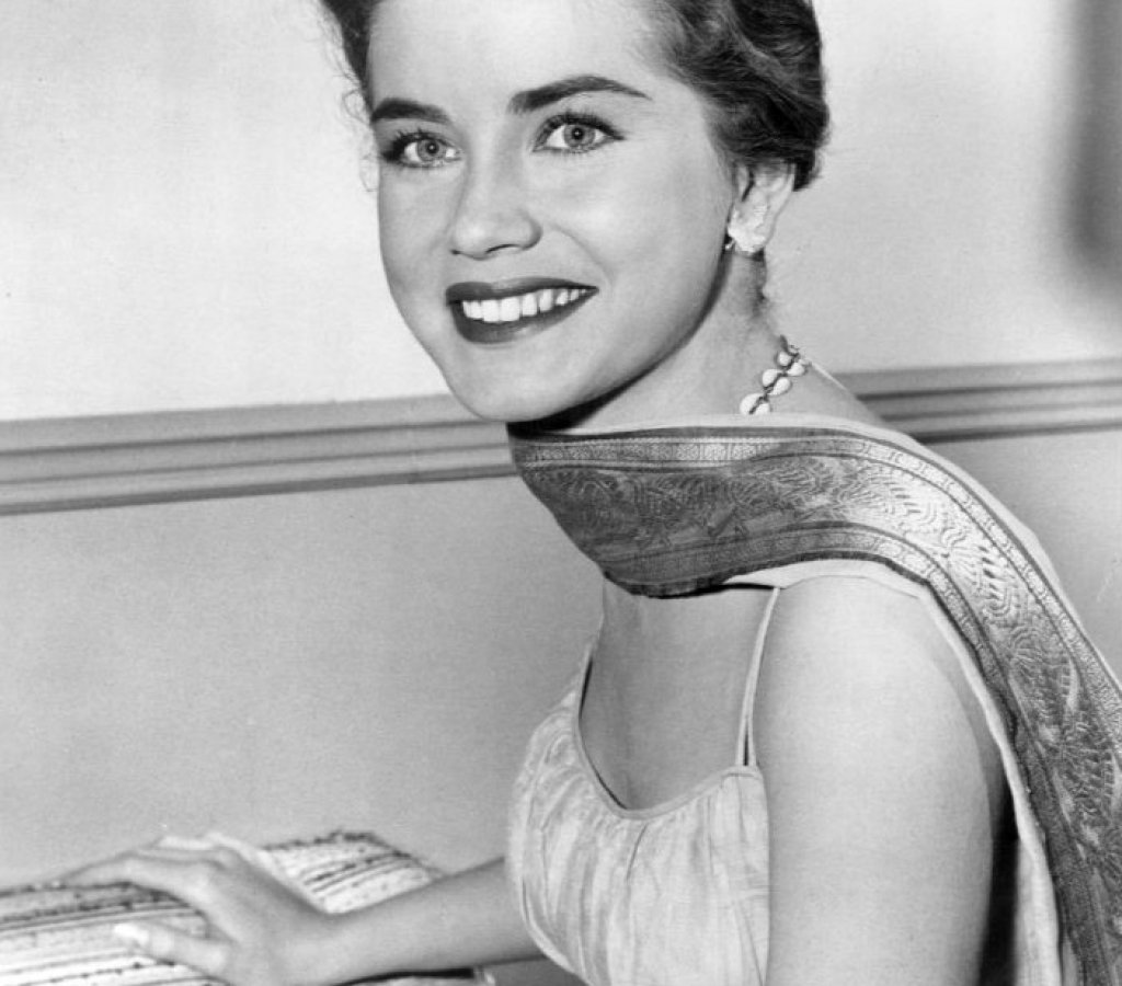 Dolores_Hart_1959
