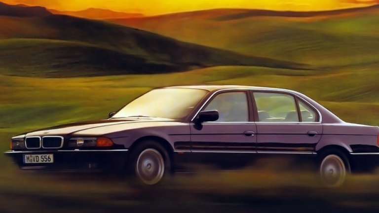 BMW 7 серия
Може би най-елегантната 7 серия в историята на BMW, големи прозорци и красиви форми.