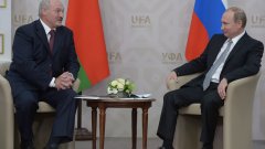 Путин ще подкрепи Лукашенко в конфликта му със Запада