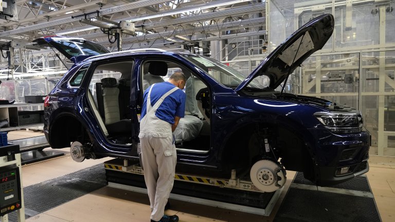 Компанията ще поставя нови приоритети