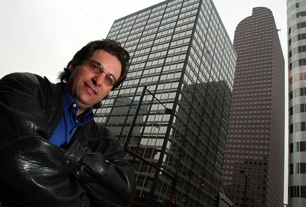 Kevin Mitnick, the worlds most notorious hacker poses for a portrait outside the Cash register building in downtown Denver where he worked under the alias id Eric Weiss at the Law firm of Holme, Roberts and Owen. (Craig F. Walker / The Denver Post)