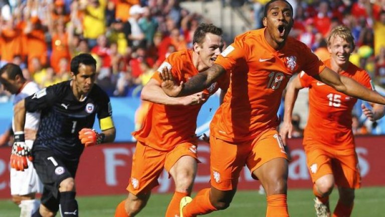 Резервата Фер вкара първия гол за победата на Холандия над Чили с 2:0