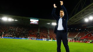 Как Хулио Веласкес се превърна от фаворит за уволнение в любимец на публиката