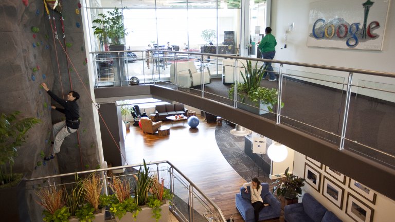 Поредната голяма компания влиза в новите правила на Доналд Тръмп