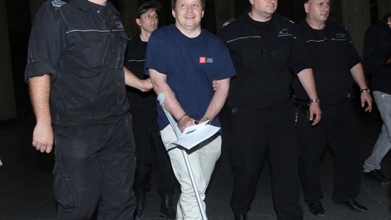 Кобляков беше задържан на летище София във вторник, тъй като се е отклонил от правосъдието и се е укрил от властите в Русия.