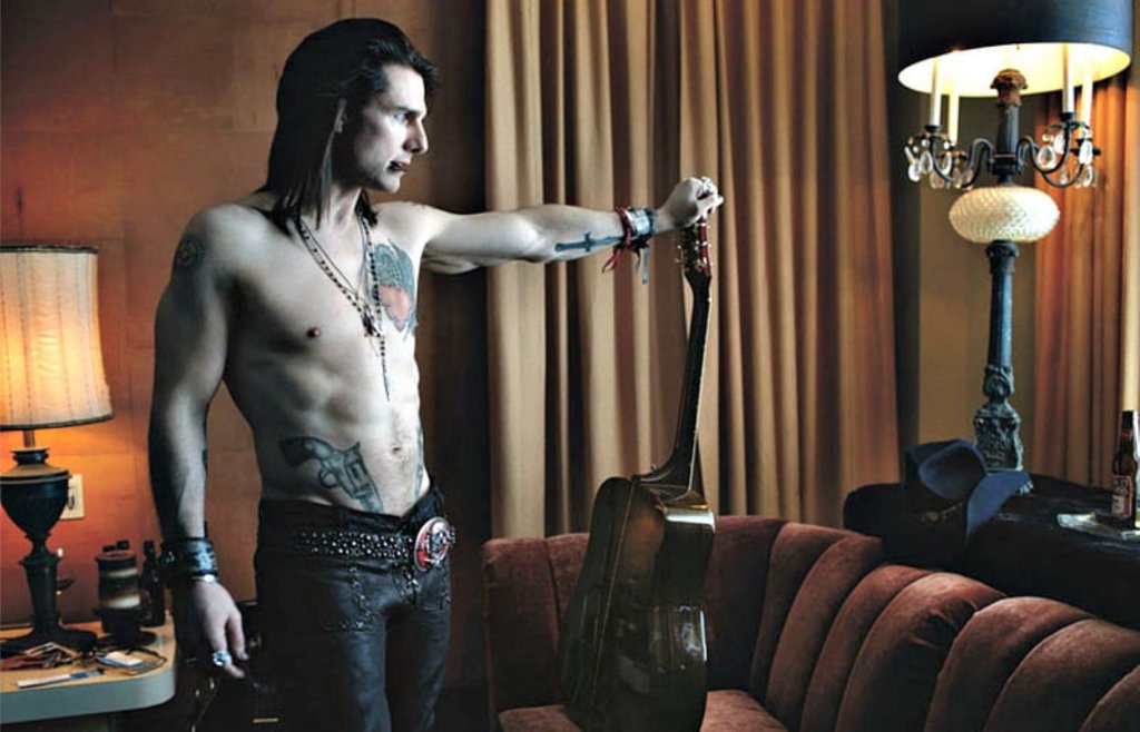 "Рок завинаги" (2012)
Филмът "Рок завинаги" е базиран на едноименния мюзикъл от 2005 г.  Приходите му възлизат на малко под 60 милиона долара, което го прави един от най-големите финансови неуспехи в кариерата на звездата Том Круз.  Зрителите са недоволни именно от неговото изпълнение. Тъй като "Рок завинаги" е джубокс мюзикъл, състоящ се от хитове от 80-те, той изисква добра музикална подготовка. Круз, колкото и талантлив да е като актьор, не притежава необходимите вокални умения.