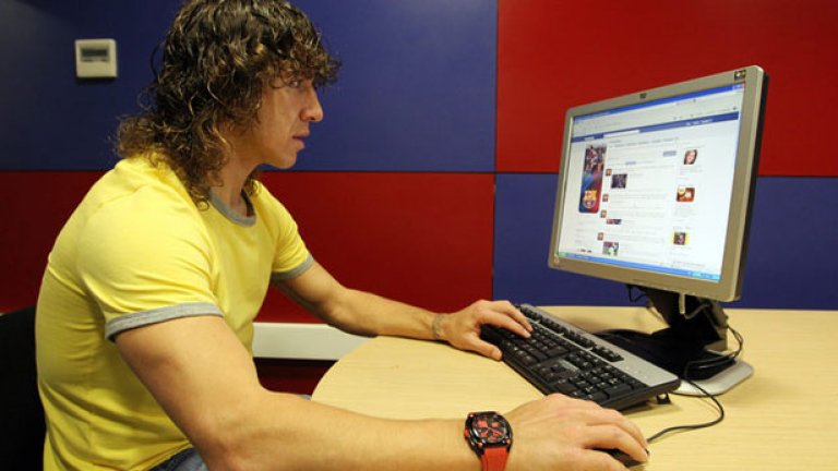Капитанът на Барселона Карлес Пуйол е сред най-активните участници в социалните мрежи