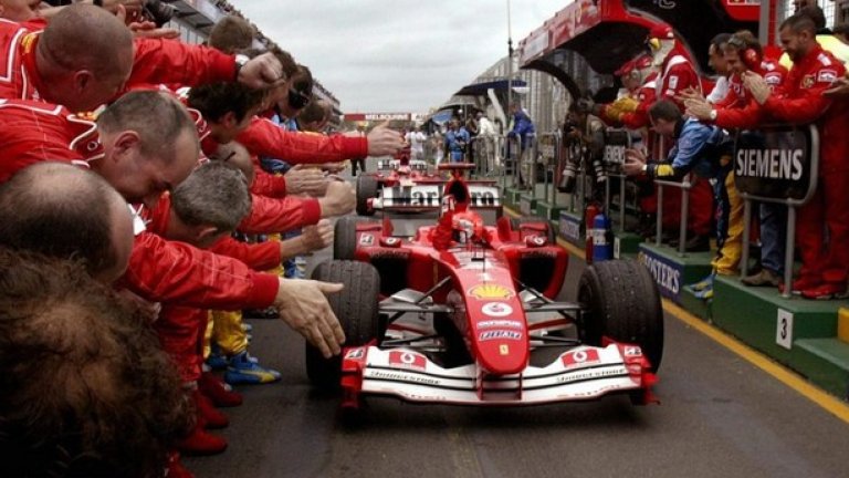 Шумахер печели пет поредни световни титли с Ferrari