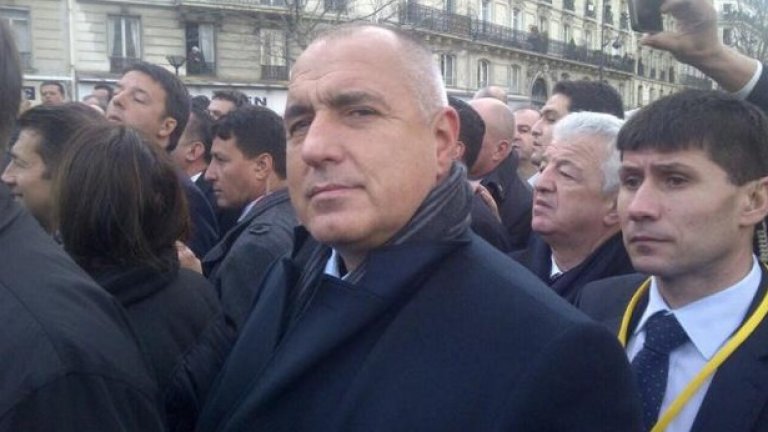 Бойко Борисов сред шествието