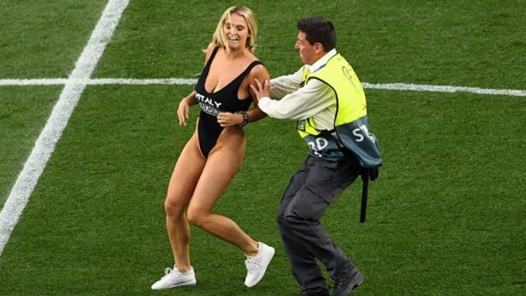 Най-красивото нахлуване, на което сме ставали свидетели отдавна. Вижте повече в галерията...