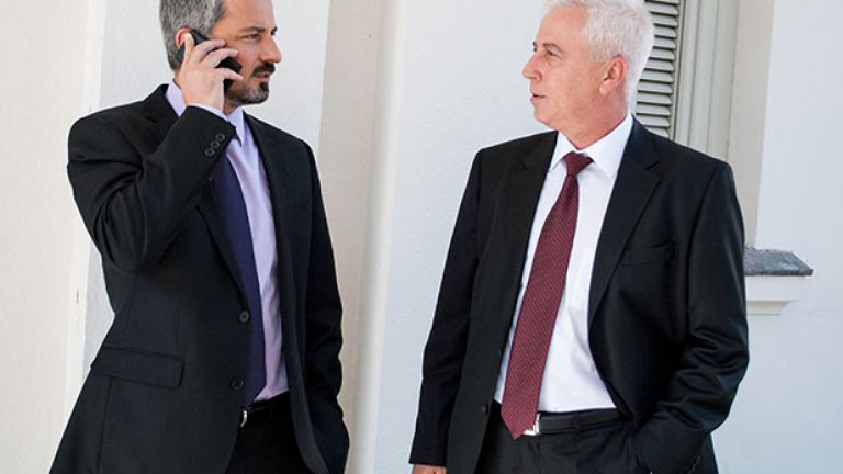 Радостни, зажаднели, депутати...