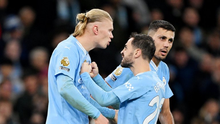 Гол на Холанд доближи Сити до Ливърпул