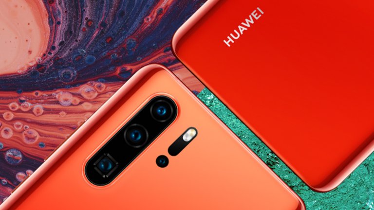Първото съображение на Huawei при разработването на новия цвят Amber Sunrise е дали характеристиките на стъклото ще позволяват светлината да проникне след оцветяването.