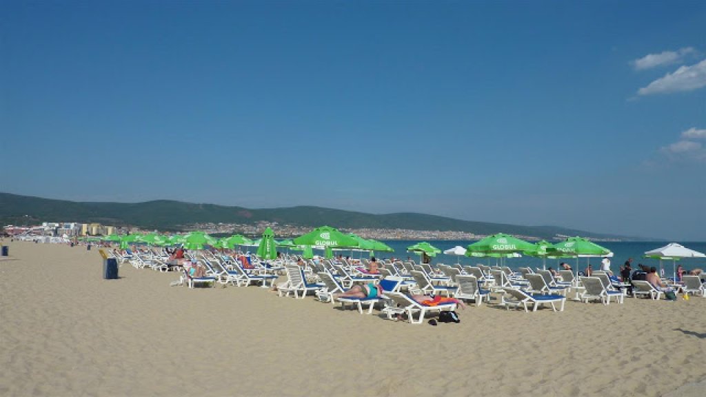 sunny_beach