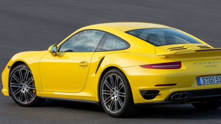 991 Turbo (2014)
Мощността нараства до 520 конски сили, Turbo и Turbo S са оборудвани с PDK трансмисии, а вече завиват и задните им колела.