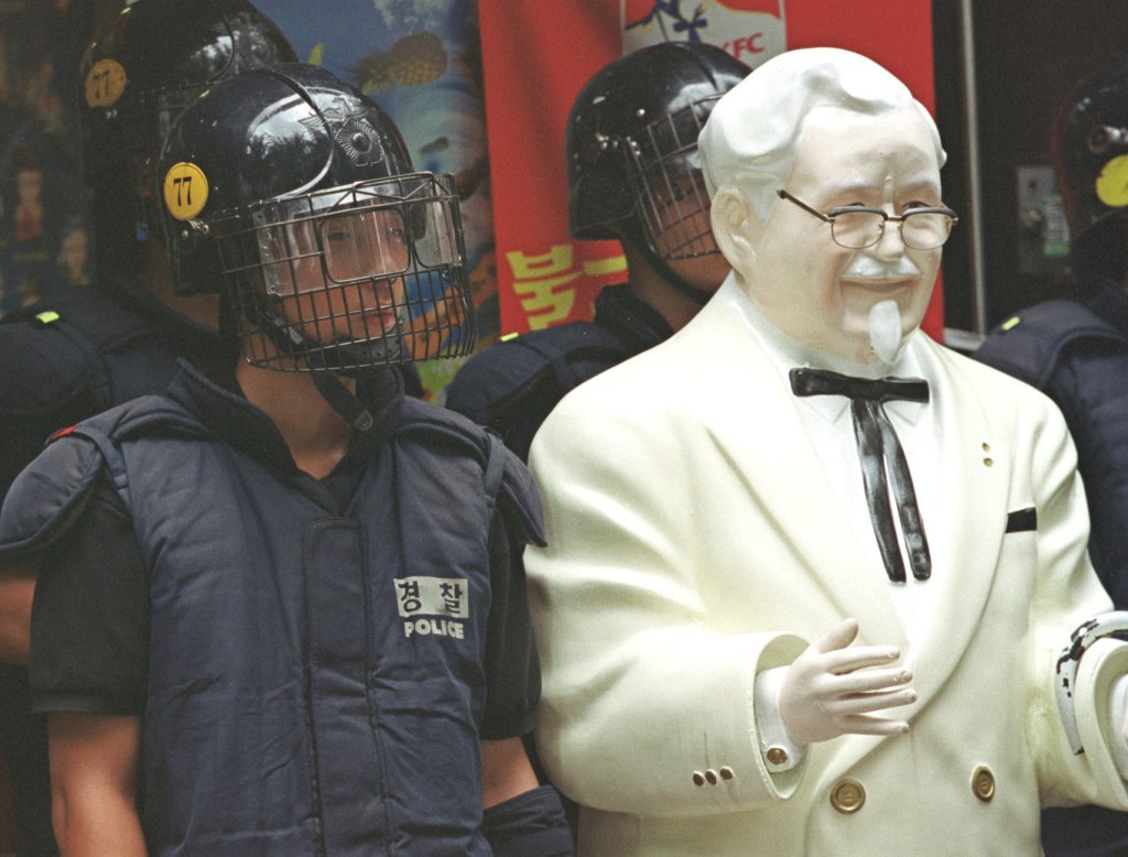 Tempers Flare at Anti-Japan Rally in Seoul