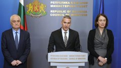 10 българи в Иран чакат да бъдат евакуирани на границата с Азербайджан