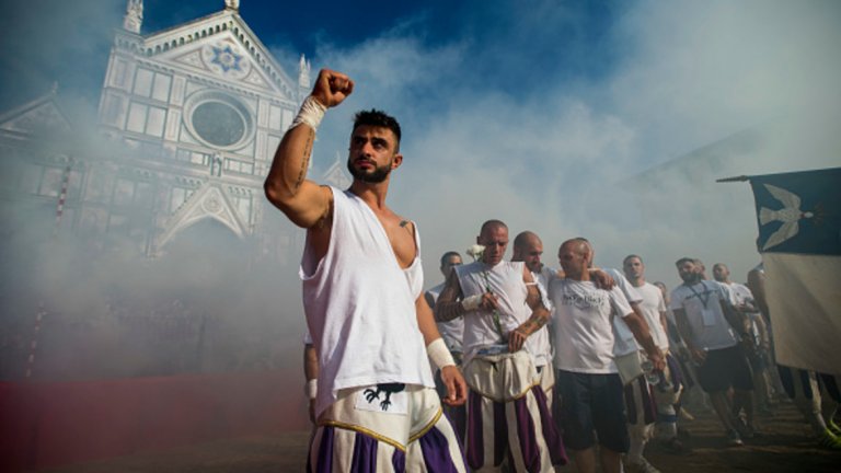 Тази година турнирът бе спечелен от от отбора на белия квартал - Санто Спирито.